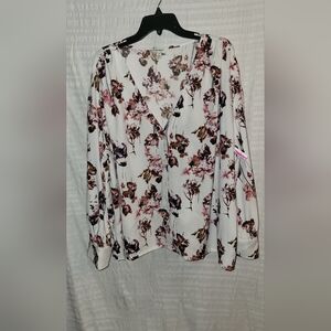 NWOT Nordstrom blouse.  Size 3X
